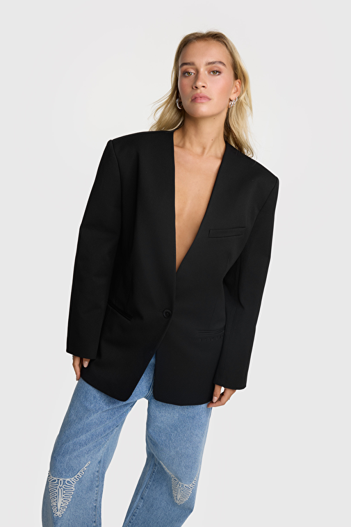 COLLARLESS HOURGLASS BLAZER