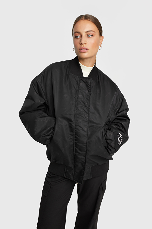 OVERSIZED BULL NYLON BOMBER | Alix