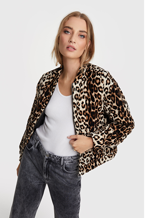 ANIMAL BOMBER | Alix